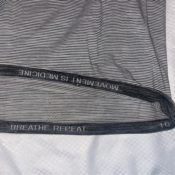 Lululemon Swiftly 2.0 Top. Long Sleeve. Wee are From Space Micro Stripe. Size 10 - Picture 6 of 11